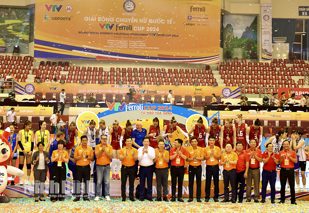 Chung kết và trao thưởng Giải Bóng chuyền nữ quốc tế VTV Ferroli Cup 2024