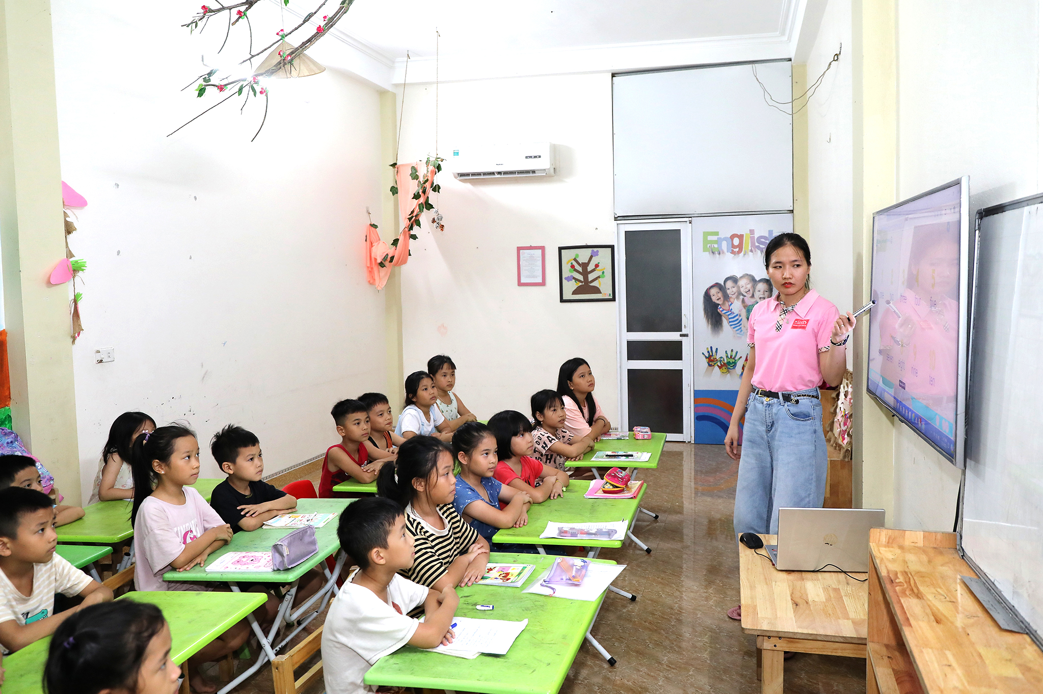 Emagazine Những trải nghiệm thú vị tại học kỳ 3