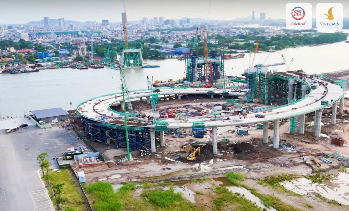 Hình ảnh tiến độ Vinhomes Royal Island Vũ Yên mới nhất 2024
