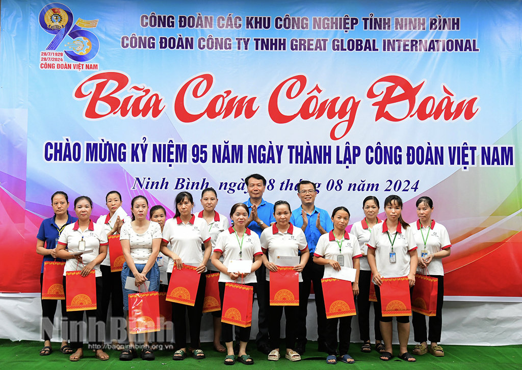 Tổ chức Bữa cơm công đoàn cho 1500 người lao động Công ty TNHH Great Global International