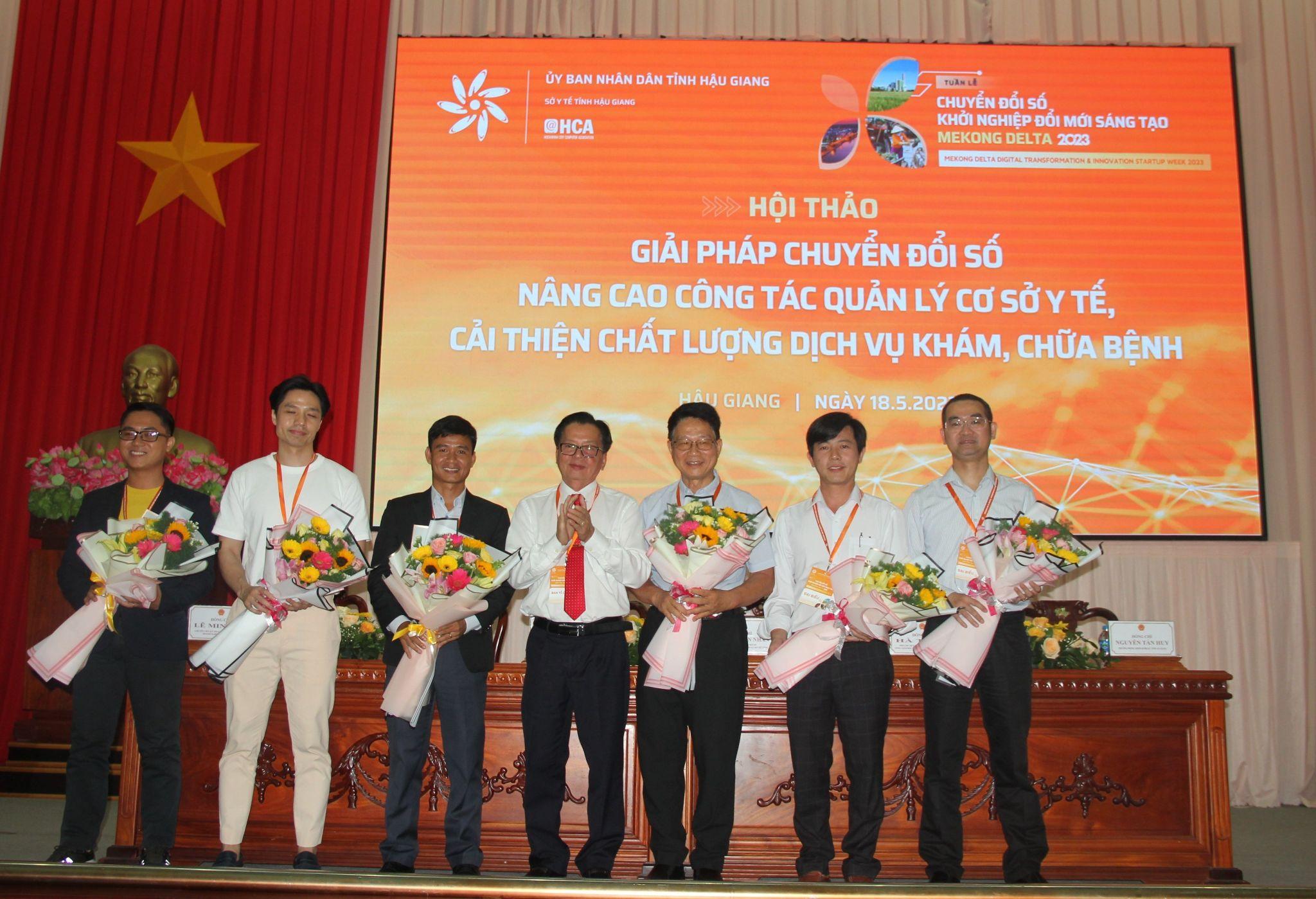 Nỗ lực giải quyết bài toán số hóa ngành y tế từ phần mềm QAS QC