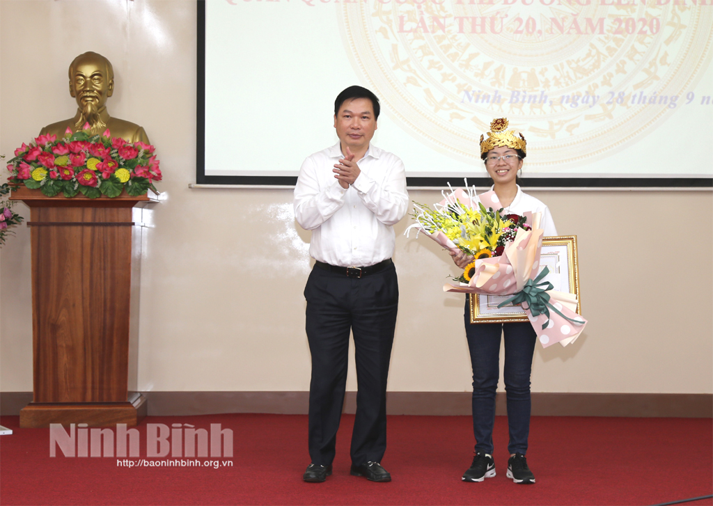 Vinh danh, khen thưởng quán quân cuộc thi "Đường lên đỉnh Olympia" lần thứ 20