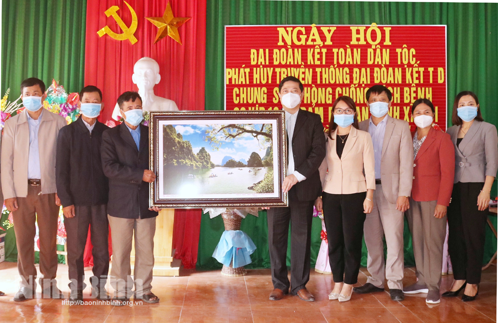 Ngày hội Đại đoàn kết toàn dân tộc tại thôn Thượng Phường, xã Yên Thành