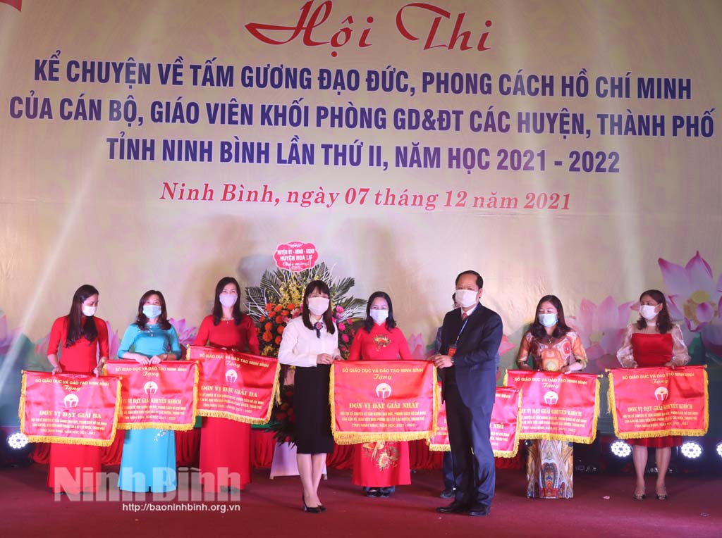 [Video] Hội thi kể chuyện về tấm gương đạo đức, phong cách Hồ Chí Minh khối Phòng Giáo dục và Đào tạo tỉnh Ninh Bình lần II