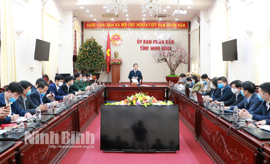Đồng chí Chủ tịch UBND tỉnh chủ trì hội nghị BCĐ phòng chống dịch bệnh COVID-19
