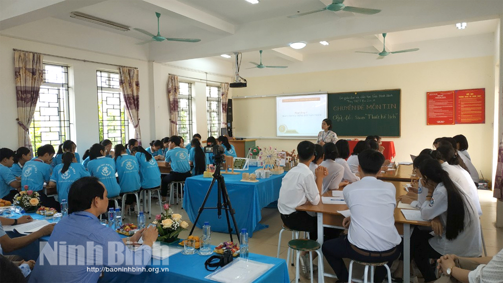 Trường THPT Kim Sơn A: Thực hiện Chỉ thị 05 gắn với phong trào thi đua "Dạy tốt - Học tốt"