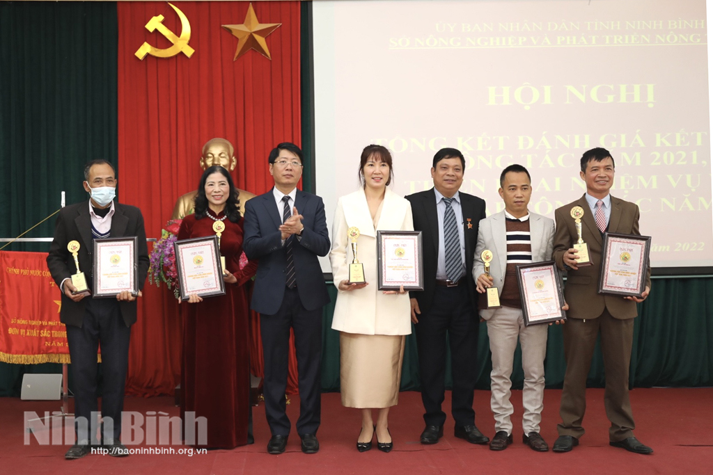 5 agriculture products of Ninh Binh firms honored as Vietnam golden agriculture brand