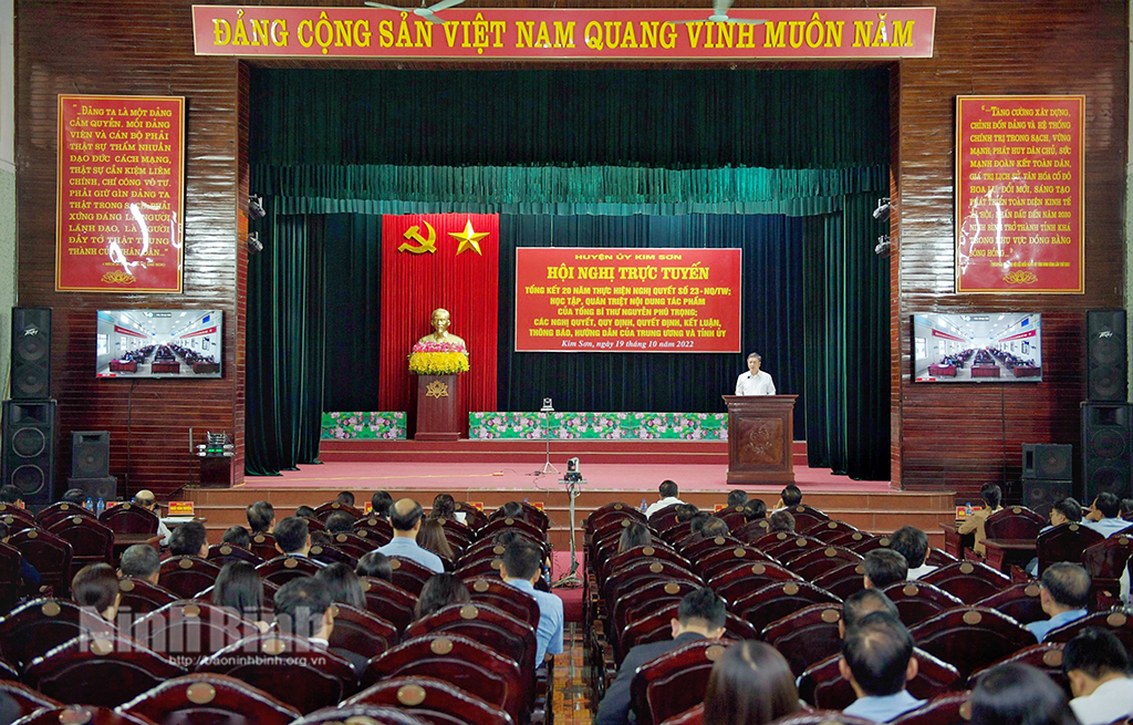 Đảng bộ huyện Kim Sơn học tập, quán triệt một số nghị quyết, văn bản
