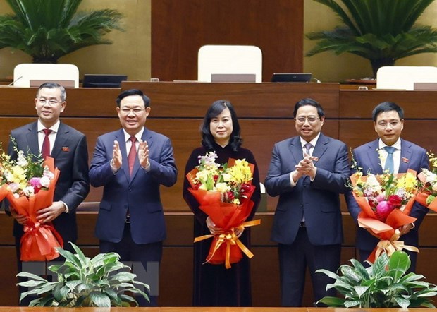 Kỳ họp thứ tư, Quốc hội khóa XIV: Thực hiện công tác nhân sự và xem xét một số dự án luật