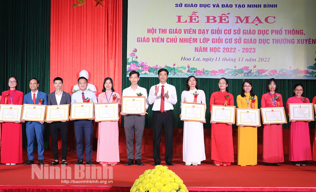 345 giáo viên được công nhận giáo viên dạy giỏi, giáo viên chủ nhiệm lớp giỏi cấp tỉnh
