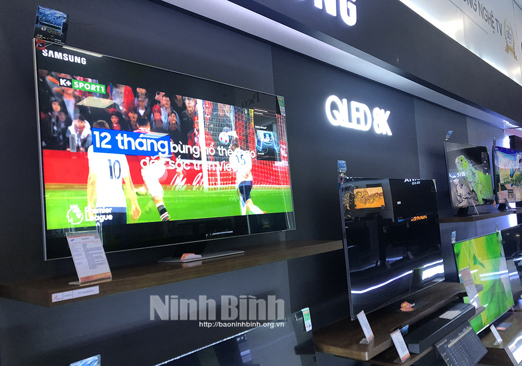 Ti vi giảm giá trước thềm World Cup
