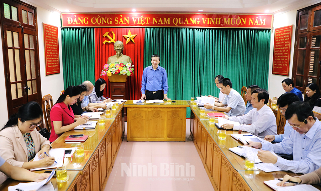 Giao ban công tác báo chí, tuyên truyền tháng 11
