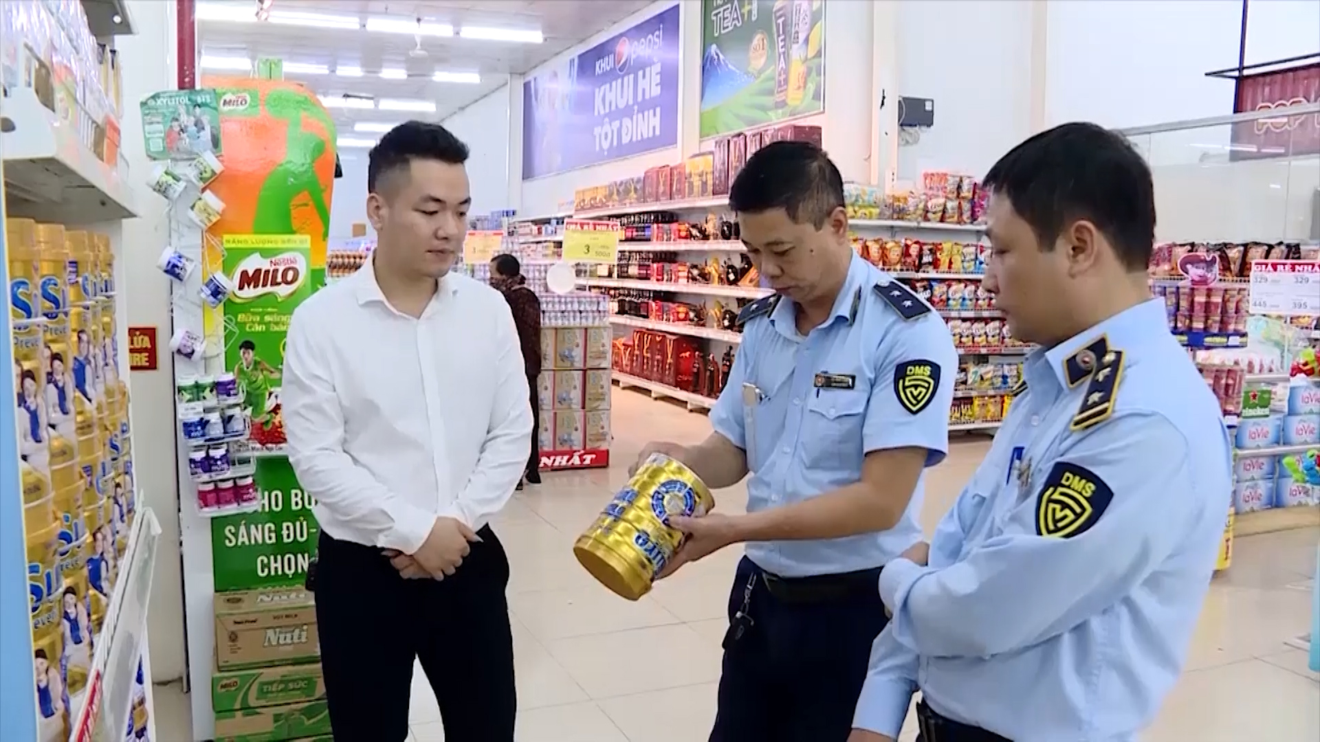 Ninh Binh strengthens fight against smuggling and counterfeit goods