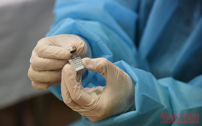 Trẻ 5 đến dưới 12 tuổi tiêm vaccine COVID-19 có thể gặp những phản ứng gì?