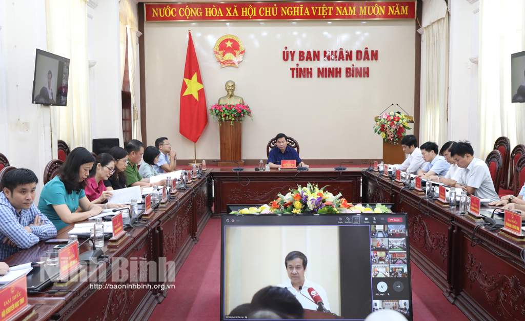 Hội nghị trực tuyến "Đẩy mạnh công tác xây dựng văn hóa học đường"