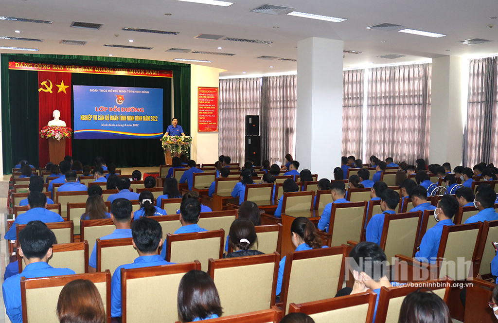 Khai mạc lớp bồi dưỡng nghiệp vụ cán bộ Đoàn cơ sở năm 2022