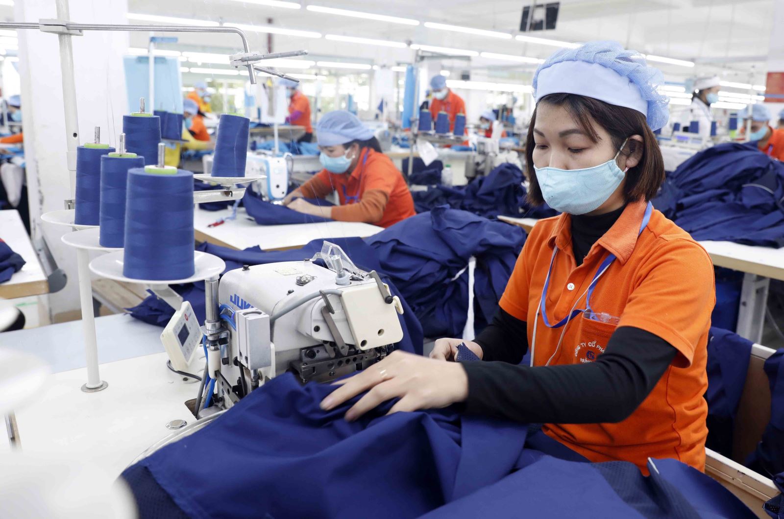Thu nhập của lao động ở thành thị gấp 1,43 lần nông thôn