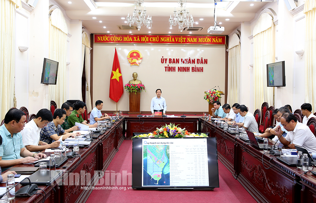 Hội nghị nghe báo cáo Quy hoạch xây dựng vùng huyện Kim Sơn