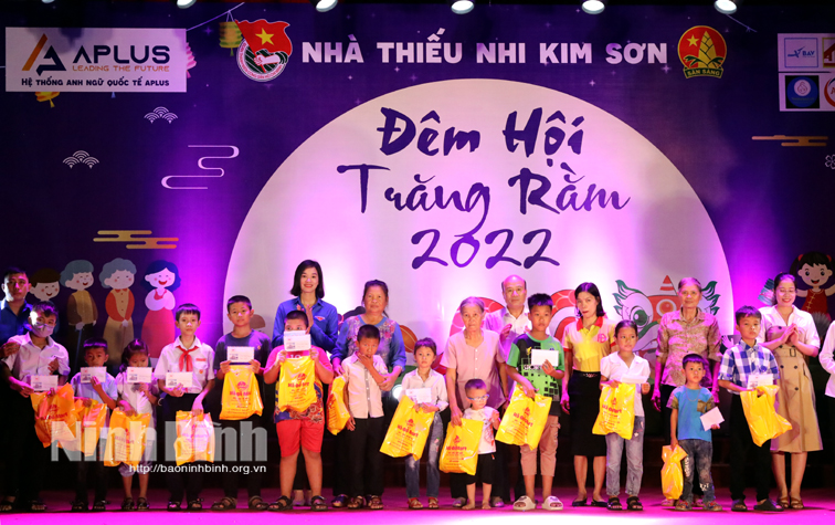 Kim Sơn tổ chức "Đêm hội trăng rằm năm 2022"