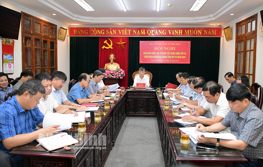 Triển khai nhiệm vụ công tác tổ chức xây dựng Đảng quý IV