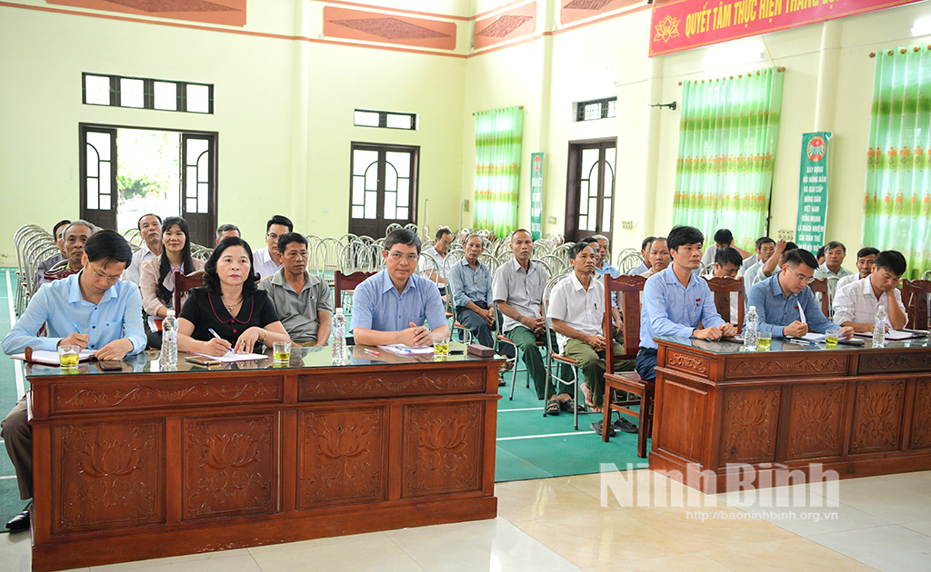 Đại biểu HĐND huyện Yên Khánh tiếp xúc cử tri
