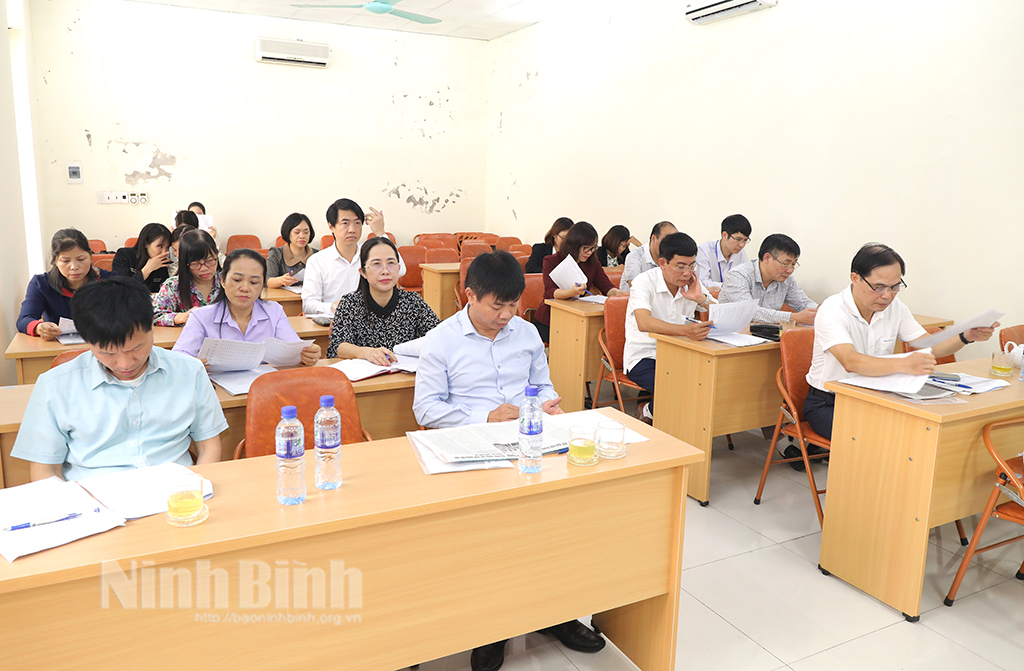 Hội nghị hưởng ứng Tháng hành động Quốc gia về dân số và kỷ niệm Ngày Dân số Việt Nam