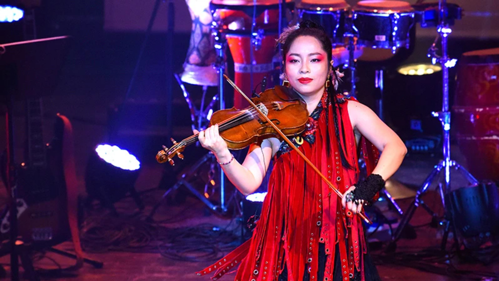 "Phượng Linh": Bữa tiệc của âm thanh, ánh sáng và những nhạc cụ đặc biệt