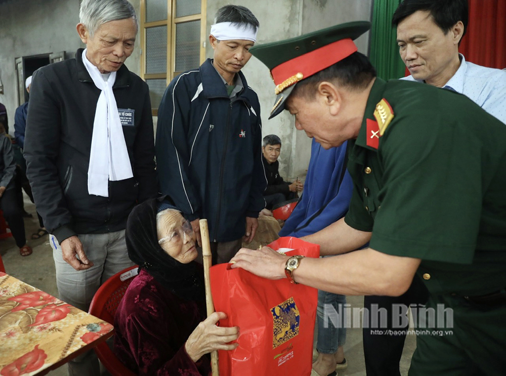 Tháng 7, nhân lên những hoạt động tri ân