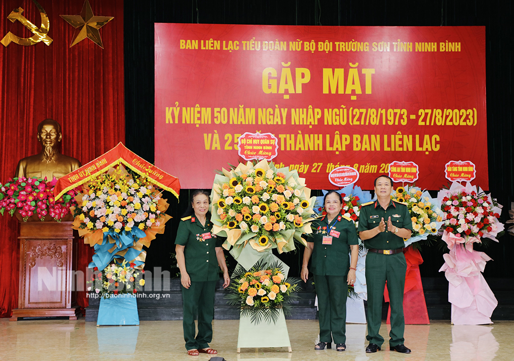 Ban liên lạc Tiểu đoàn nữ Bộ đội Trường Sơn tỉnh gặp mặt kỷ niệm 50 năm ngày nhập ngũ