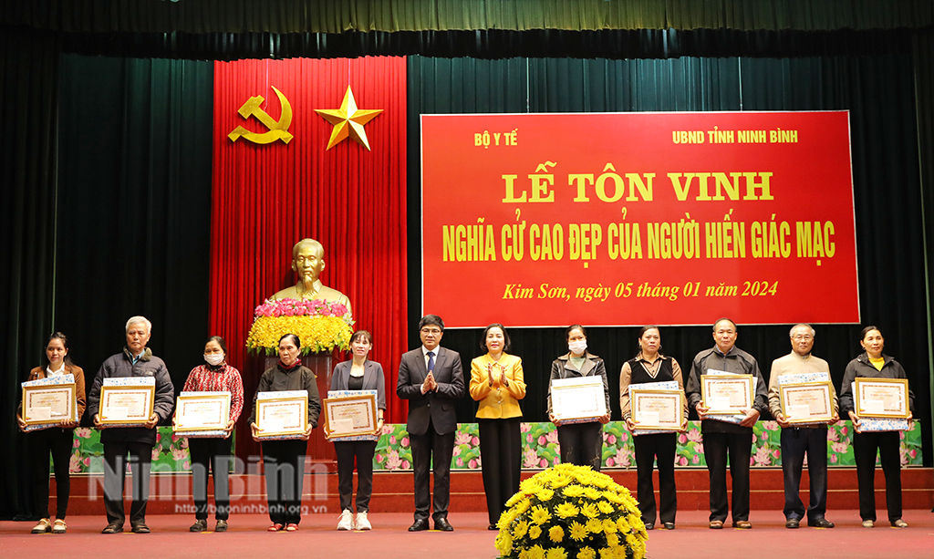 Tôn vinh nghĩa cử cao đẹp của người hiến giác mạc