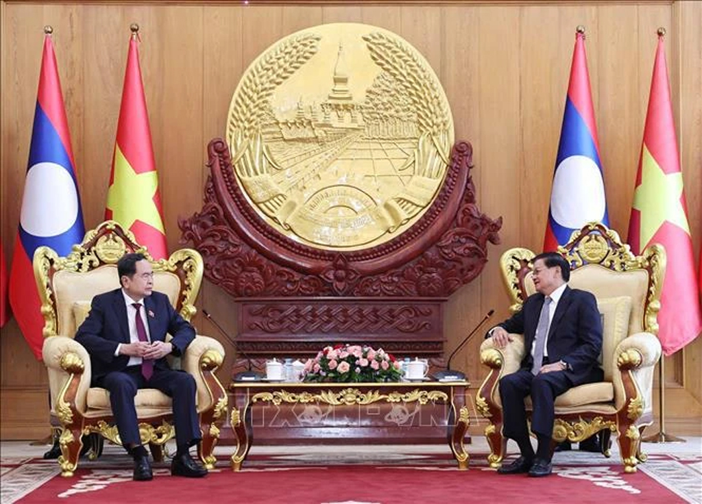 NA Chairman meets with Lao top leader in Vientiane