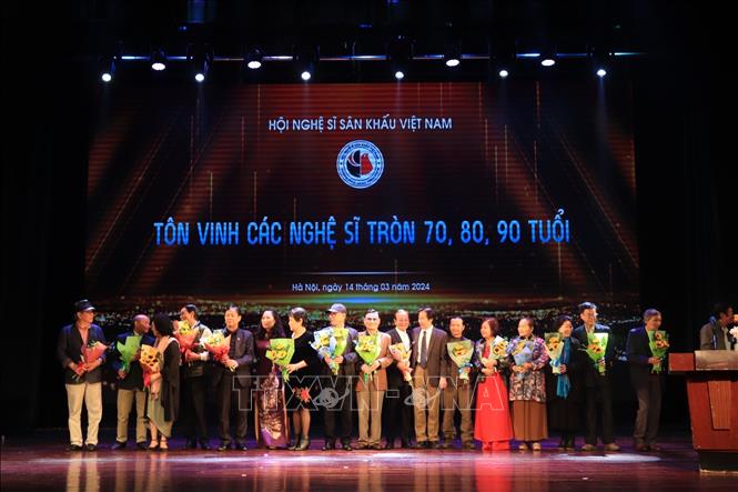 Trao giải thưởng cho các tác phẩm sân khấu xuất sắc năm 2023