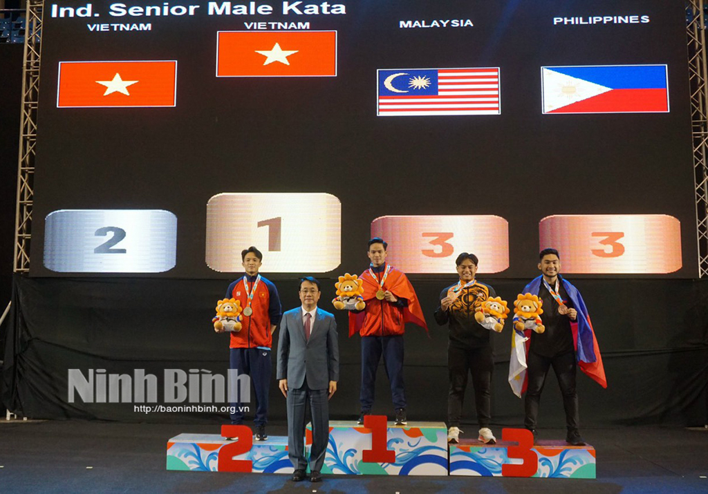 Giải vô địch Karate Đông Nam Á tại Thái Lan, VĐV Ninh Bình giành 8 huy chương cho đoàn thể thao Việt Nam