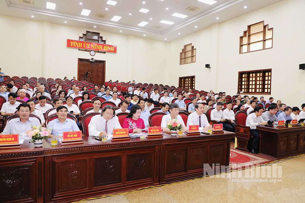 Tổng kết 10 năm thực hiện Nghị quyết số 33 của Ban Chấp hành Trung ương Đảng (khóa XI)