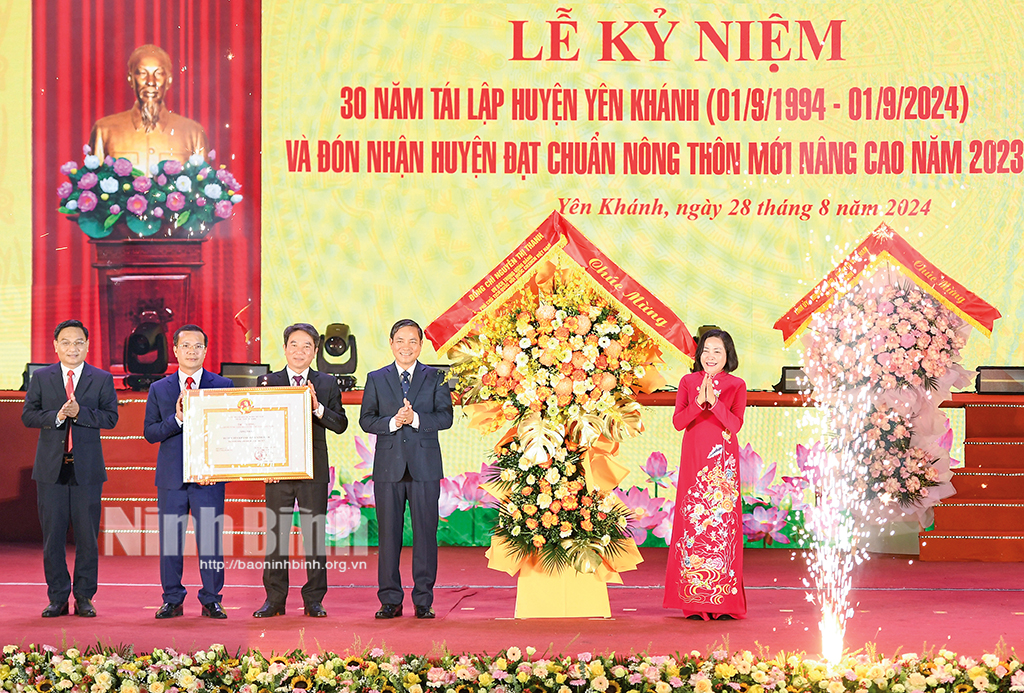 Yên Khánh kỷ niệm 30 năm tái lập huyện và đón nhận huyện đạt chuẩn nông thôn mới nâng cao năm 2023