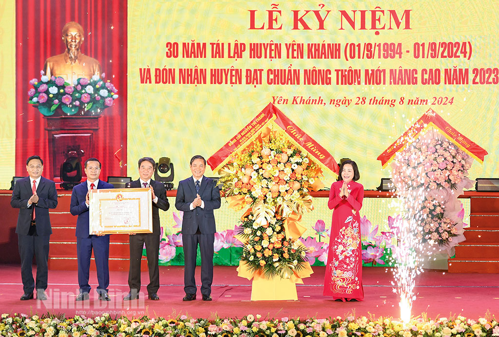 Yên Khánh kỷ niệm 30 năm tái lập huyện và đón nhận huyện đạt chuẩn nông thôn mới nâng cao năm 2023