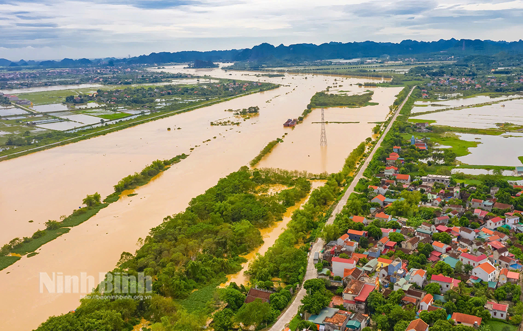 Cảnh báo mực nước trên các sông tại Ninh Bình lên mức báo động 3