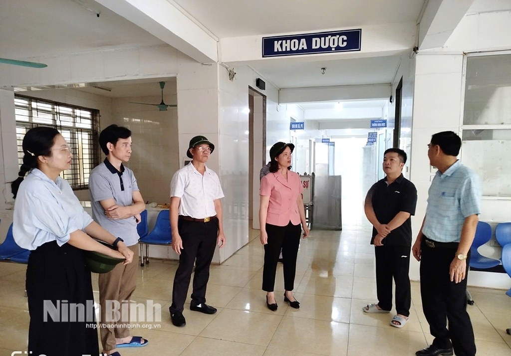 Kiểm tra công tác đáp ứng y tế phòng, chống lũ, lụt tại huyện Gia Viễn, Nho Quan