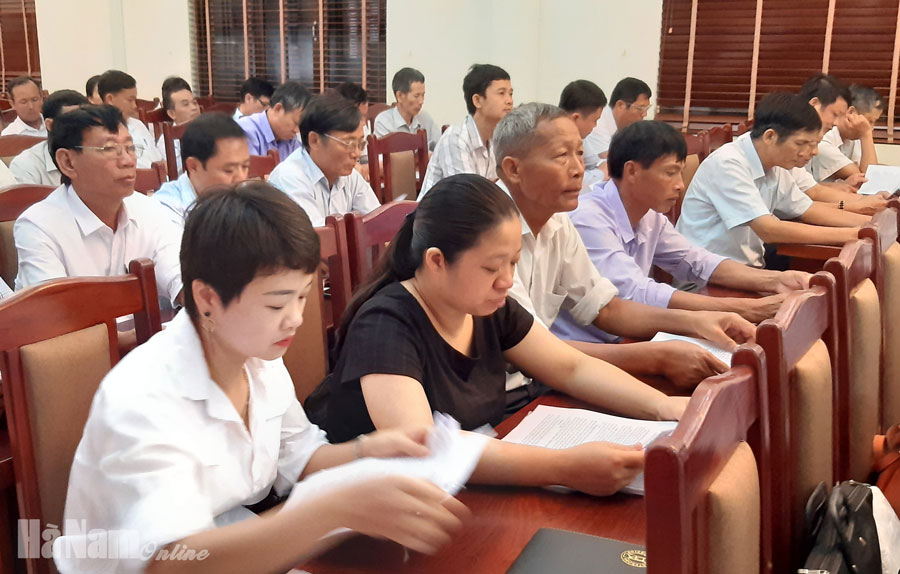 Đề xuất các giải pháp để phát triển sản xuất, tiêu thụ dưa chuột