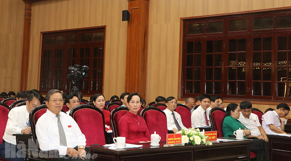 Khai mạc Kỳ họp thứ 16, HĐND tỉnh khóa XVIII