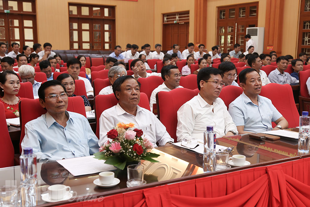 Kỳ họp thứ 10 HĐND huyện Lý Nhân