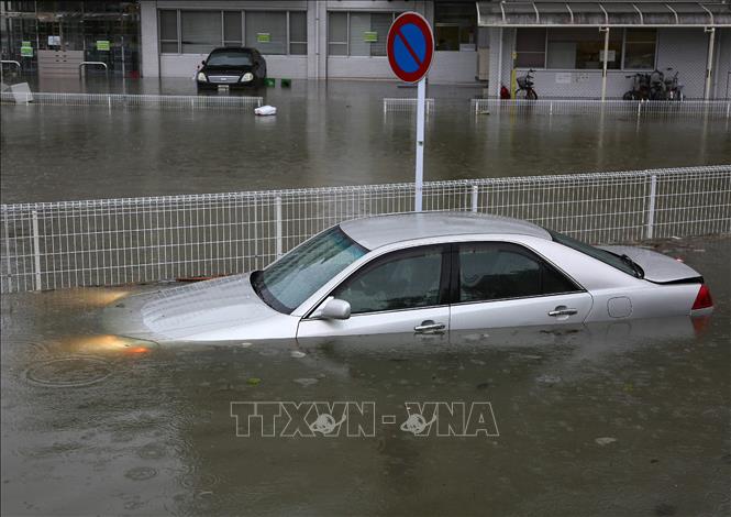 Mưa lớn ở miền Trung Nhật Bản, 220.000 người được lệnh sơ tán
