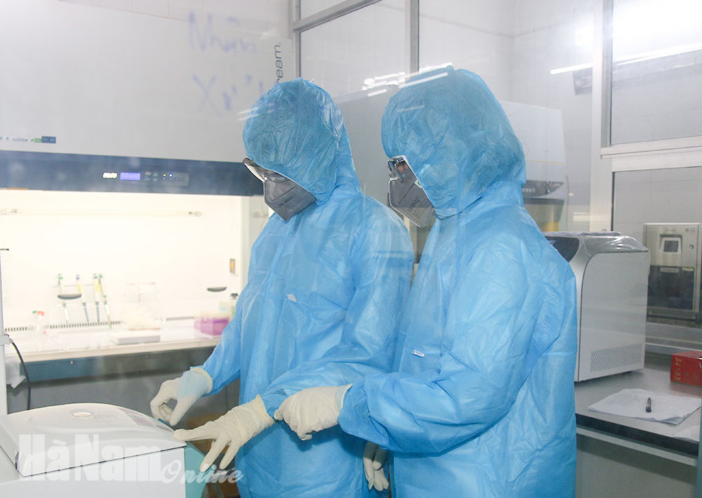 CDC Hà Nam tiếp tục công bố nhiều F1,F2 liên quan đến BN mắc Covid-19 quê ở Nhật Tân âm tính với SARS-CoV-2
