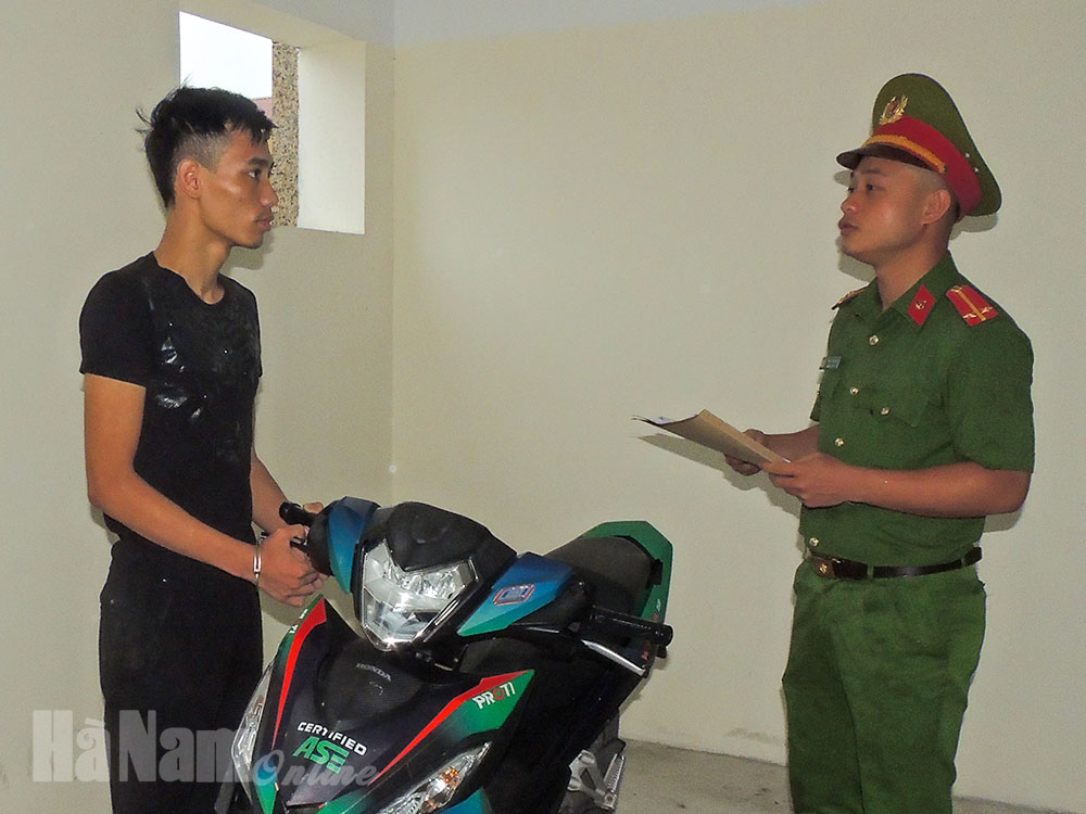 Công an huyện Bình Lục bắt đối tượng lừa đảo chiếm đoạt tài sản