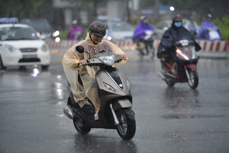 Thời tiết ngày 3/8: Mưa lớn diện rộng ở Bắc Bộ