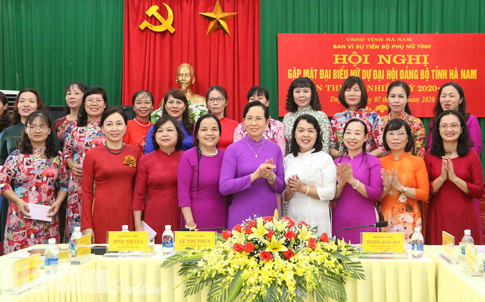 Gặp mặt đại biểu nữ dự Đại hội Đảng bộ tỉnh lần thứ XX, nhiệm kỳ 2020 - 2025