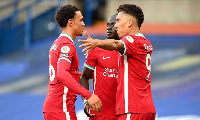 Liverpool thắng trên sân Chelsea