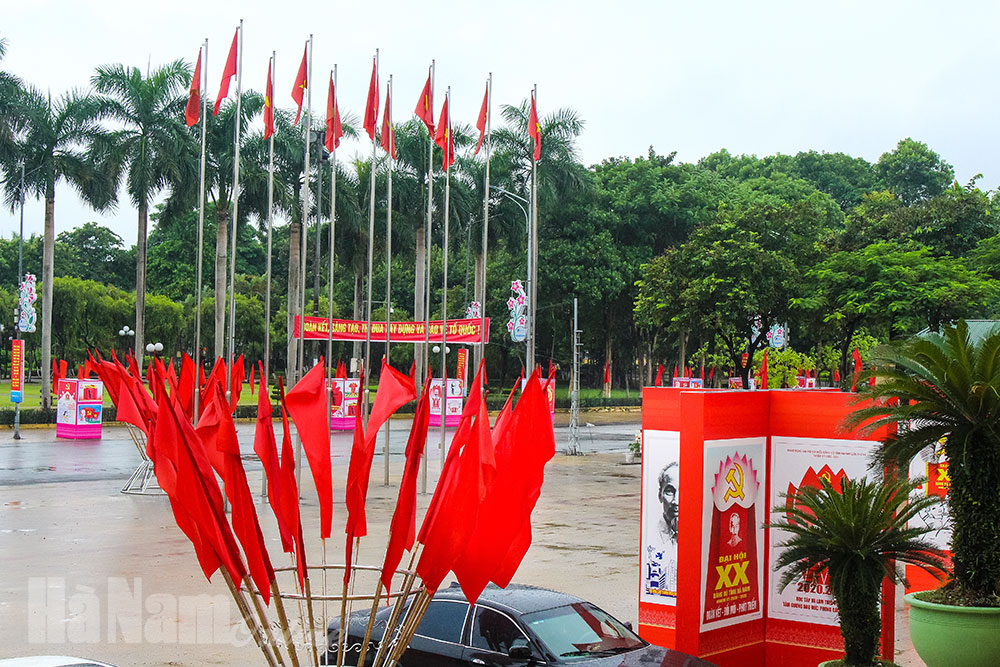 Nhiều hoạt động tuyên truyền cổ động trực quan chào mừng Đại hội Đảng bộ tỉnh lần thứ XX, nhiệm kỳ 2020 – 2025
