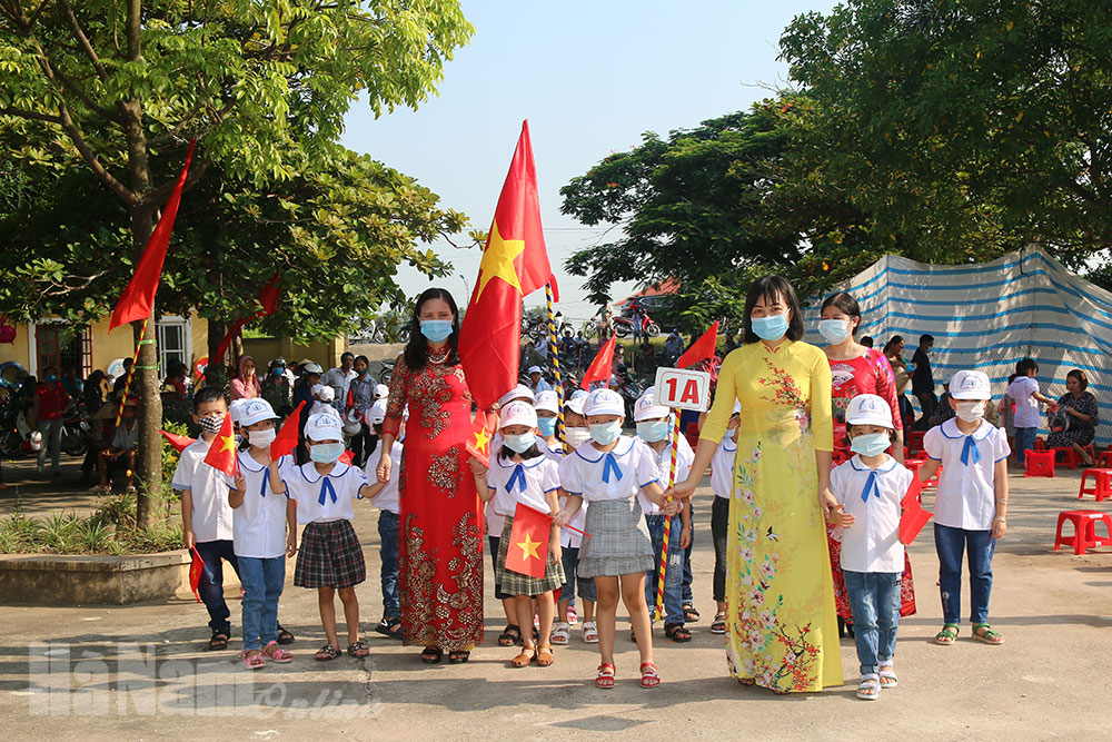 Tưng bừng ngày hội đến trường