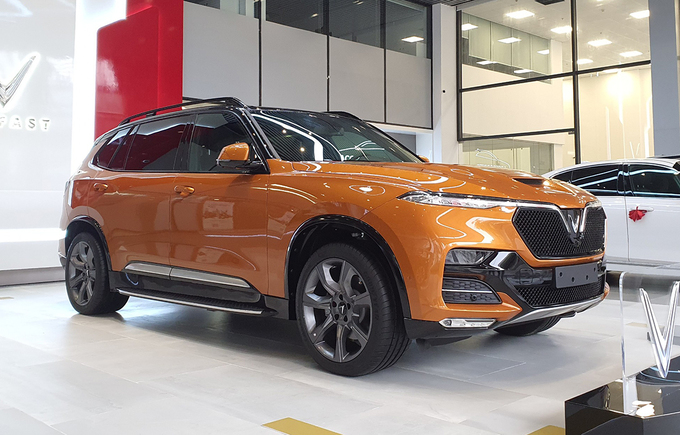 VinFast President giá 4,6 tỷ đồng ra mắt khách Việt